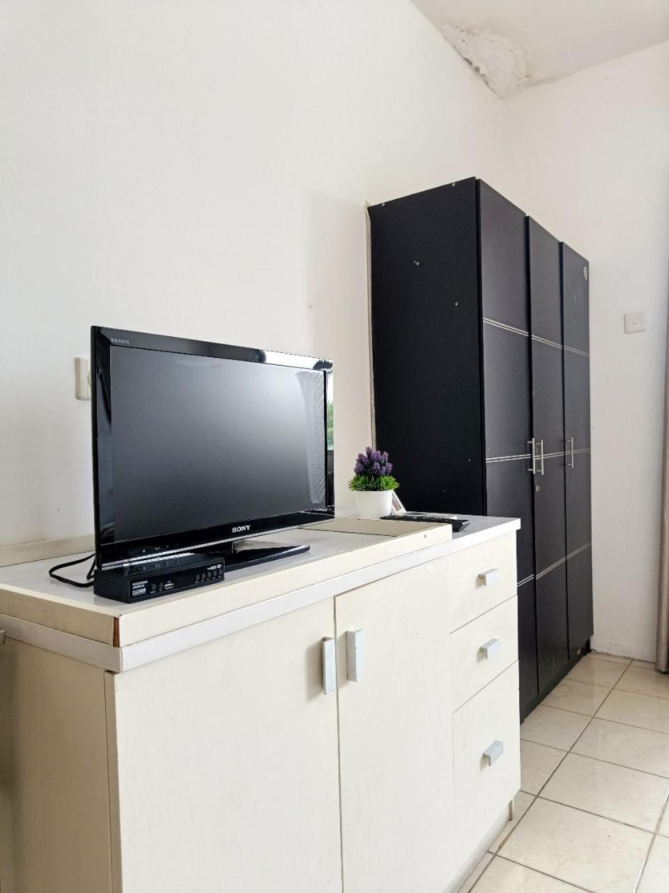 Cozy Studio Room Apartemen Centro City By Nusalink Τζακάρτα Εξωτερικό φωτογραφία